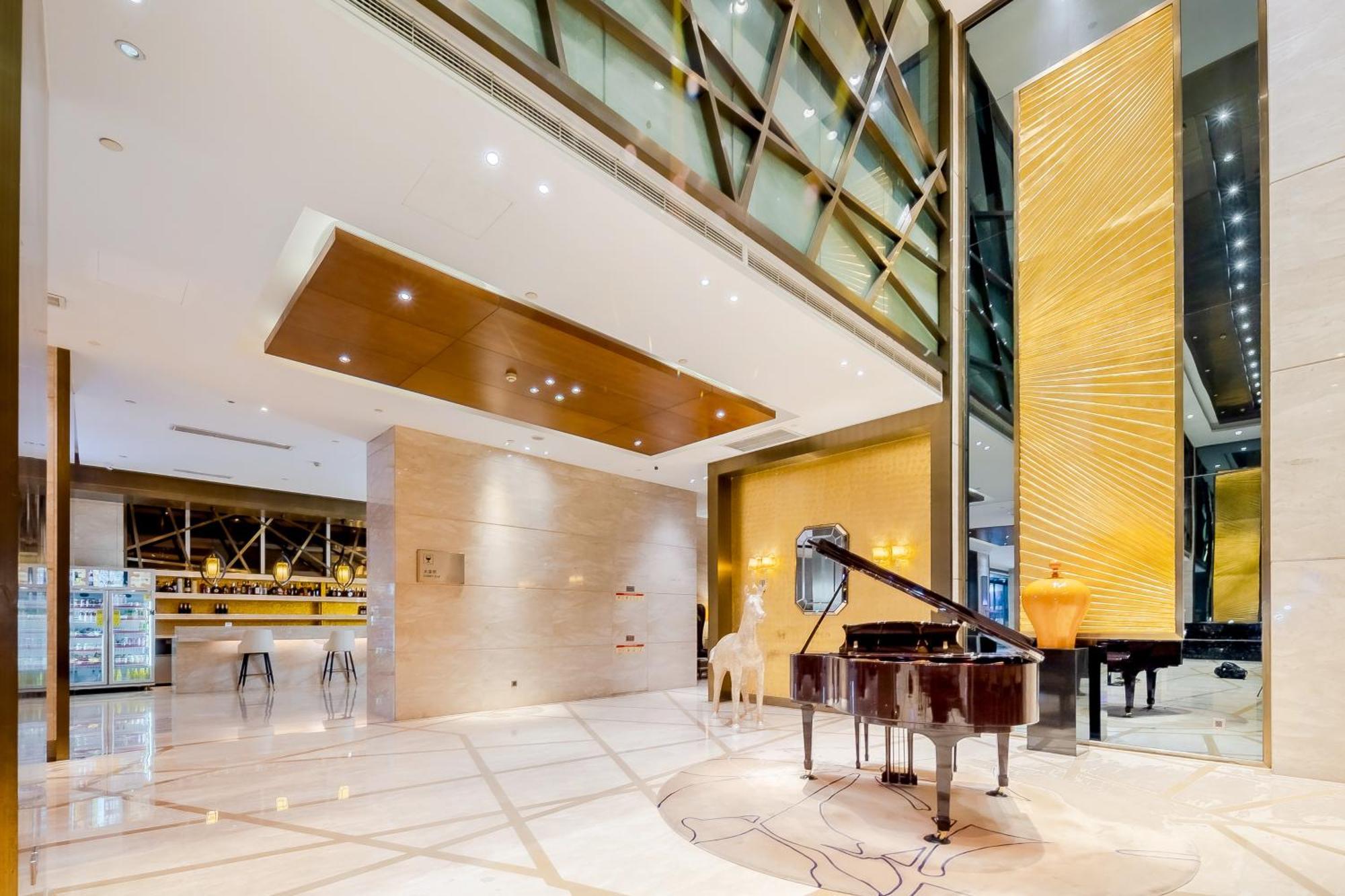 Celebrity Upper Class Hotel Chengdu Bagian luar foto